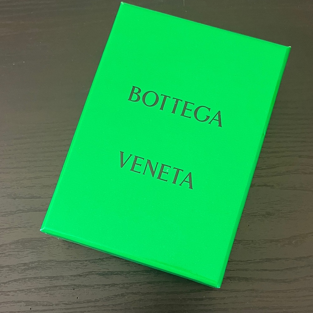 Bottega Veneta Bright Green Gift Box